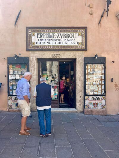 Picture by Stefanie Viëtor Libreria Assisi